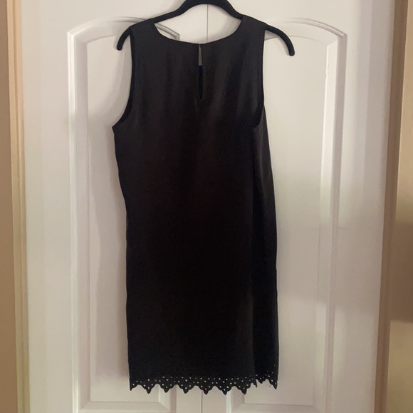 Joie Silk dress with eyelet trim medium - Picture 3 of 4